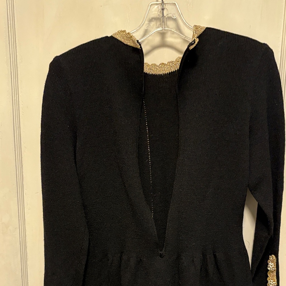 Vintage Don Sayres For Wellmore Wool Blend Black with Gold Trim Knitted Dress 8 - Picture 12 of 13
